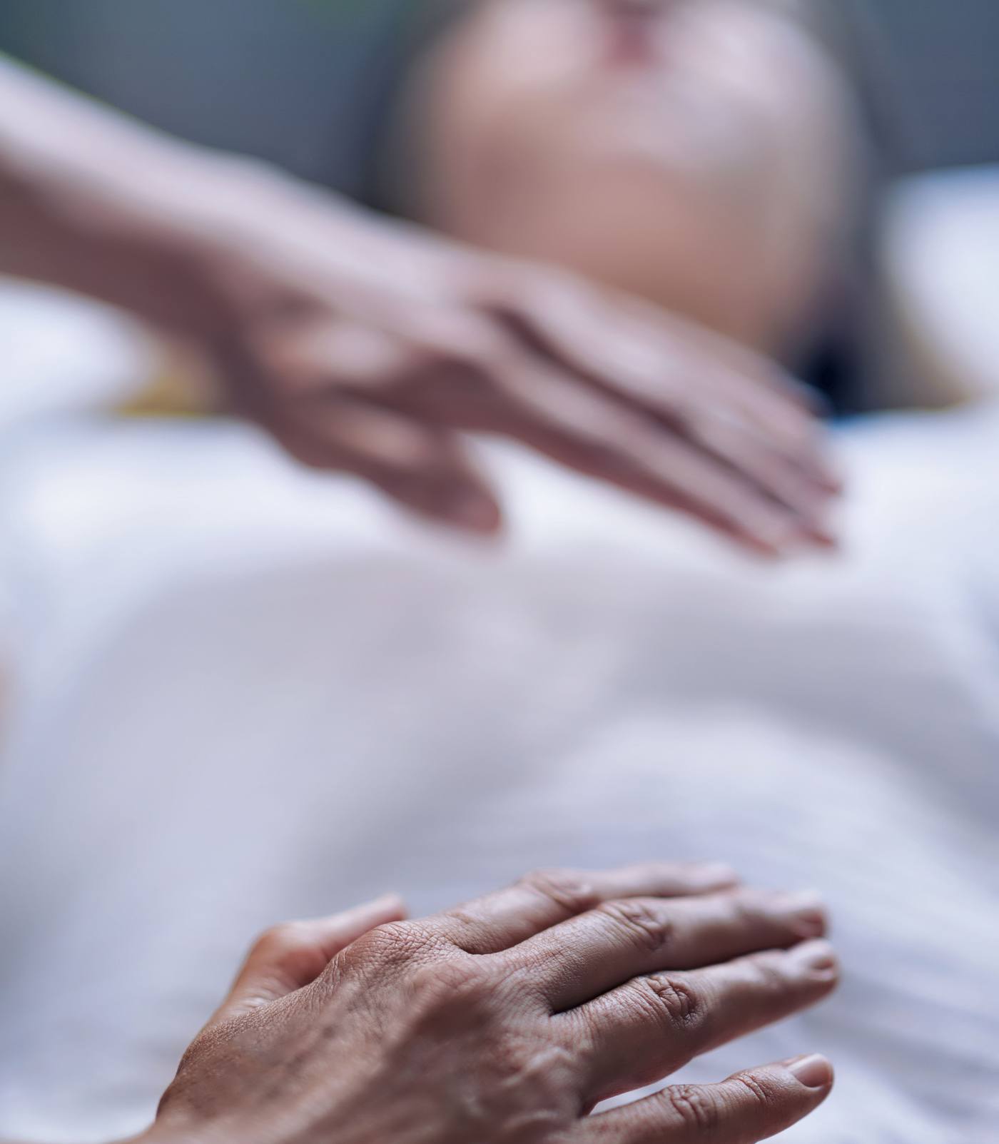 Healing behandeling met zachte handoplegging
